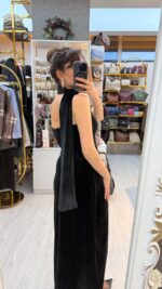 Siyah Uzun Kadife Elbise - Görsel 4